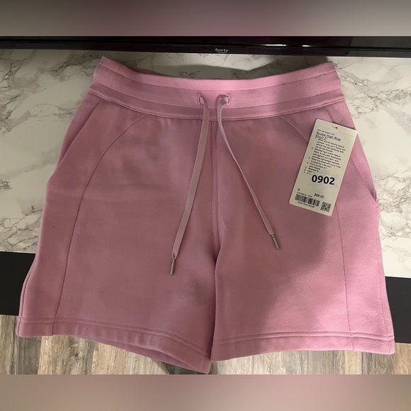 lululemon athletica Pants - Lululemon scuba shorts